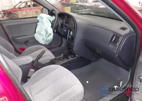 2004 Hyundai Elantra Gls/Gt z USA, uszkodzony, nr VIN KMHDN46DX4U783861